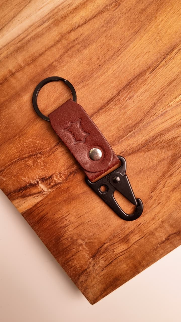 Nomad Hook Premium Leather Keychain
